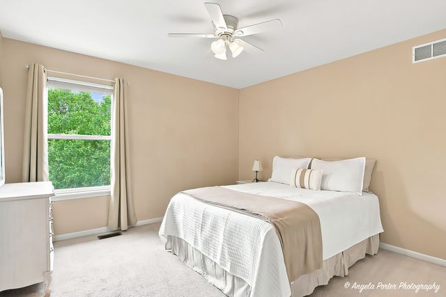 4707 Joyce Lane, Mchenry, IL 60050