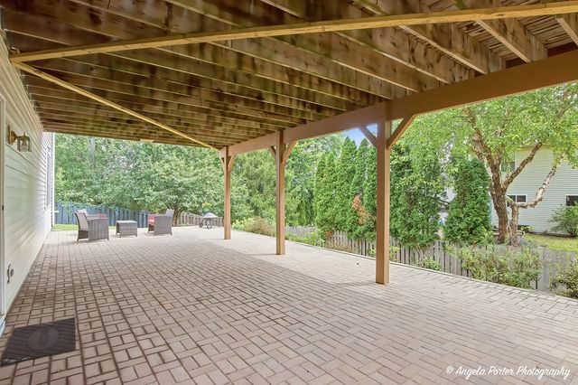 4707 Joyce Lane, Mchenry, IL 60050