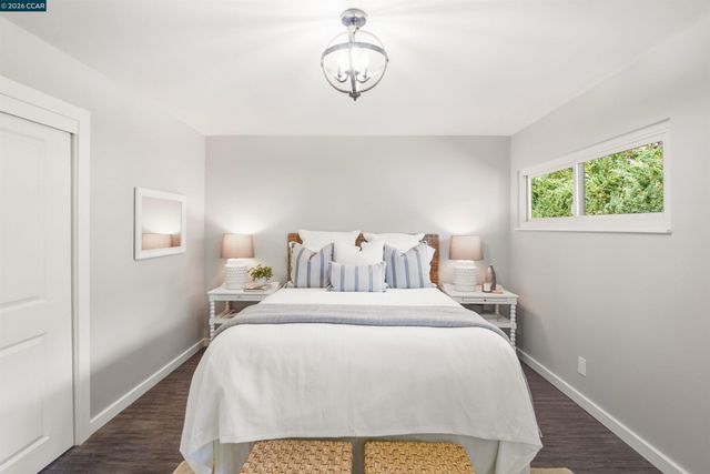 57 Lombardy Ln, Orinda, CA 94563
