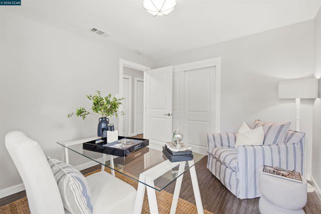 57 Lombardy Ln, Orinda, CA 94563