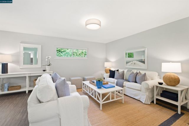 57 Lombardy Ln, Orinda, CA 94563