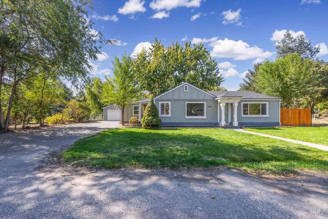 3301 N 39th St, Boise, ID 83703