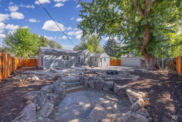3301 N 39th St, Boise, ID 83703