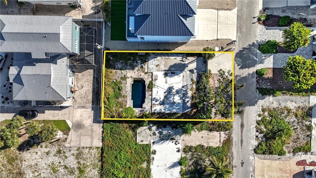 117 Hibiscus DR, FORT MYERS BEACH, FL 33931 — photo 4