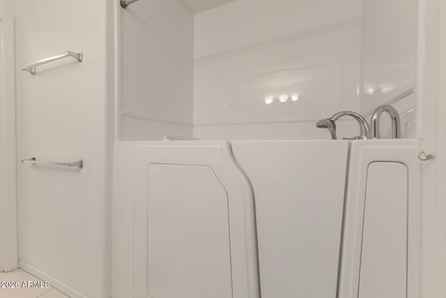 1362 E CHERRY HILLS Drive, Chandler, AZ 85249