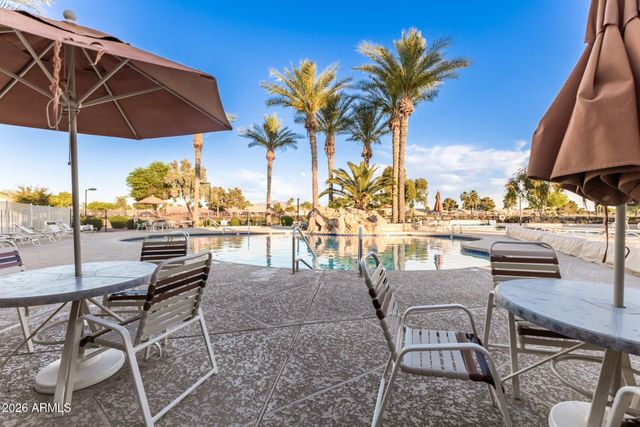 1362 E CHERRY HILLS Drive, Chandler, AZ 85249