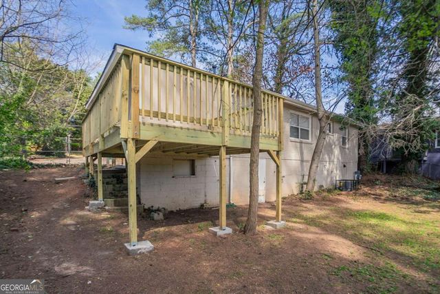 3425 Longleaf Drive, Decatur, GA 30032