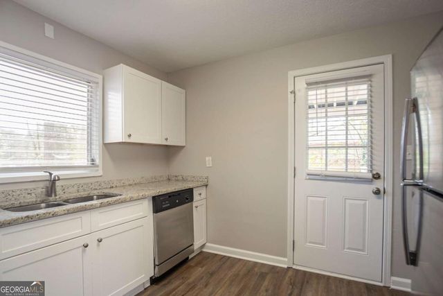3425 Longleaf Drive, Decatur, GA 30032