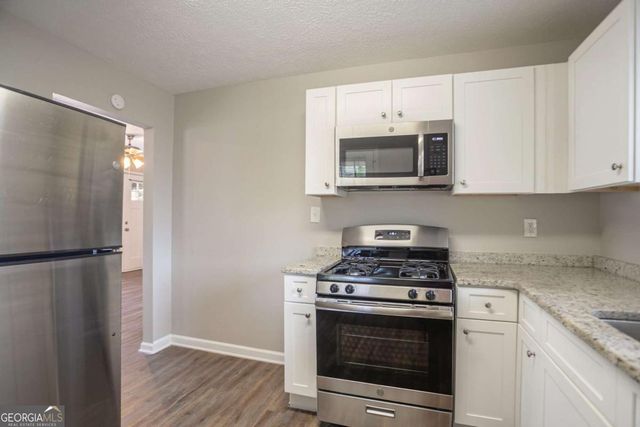 3425 Longleaf Drive, Decatur, GA 30032