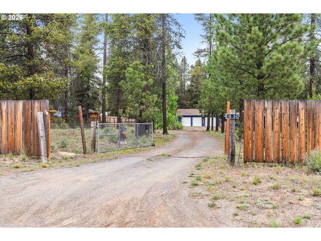16024 LEONA Ln, La Pine, OR 97739