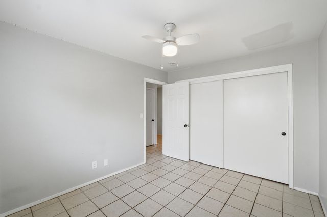 811 E Trinidad Avenue, Visalia, CA 93292