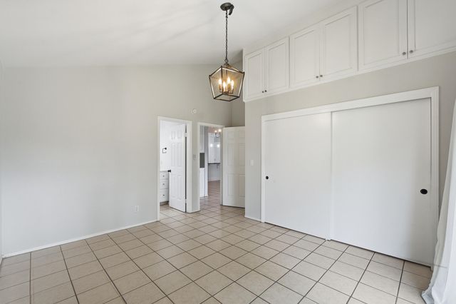 811 E Trinidad Avenue, Visalia, CA 93292