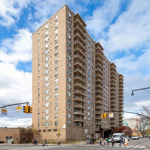 4140 Union Street 6R, Flushing, NY 11355
