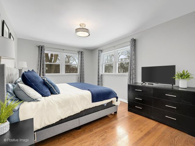 742 W Chestnut Street, Hinsdale, IL 60521