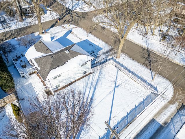 742 W Chestnut Street, Hinsdale, IL 60521