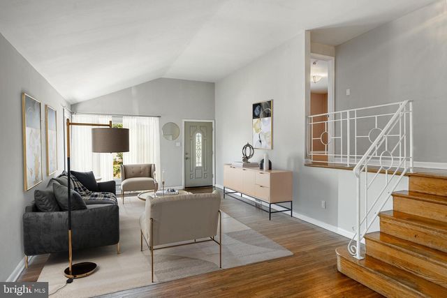 147 WYNDMOOR RD, Havertown, PA 19083