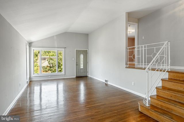 147 WYNDMOOR RD, Havertown, PA 19083