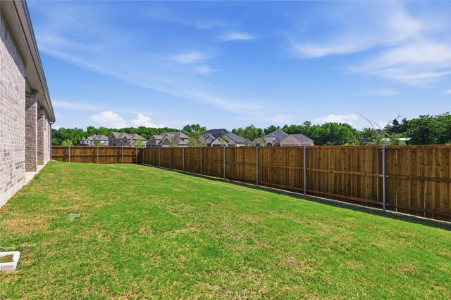 713 Anne Road, Van Alstyne, TX 75495