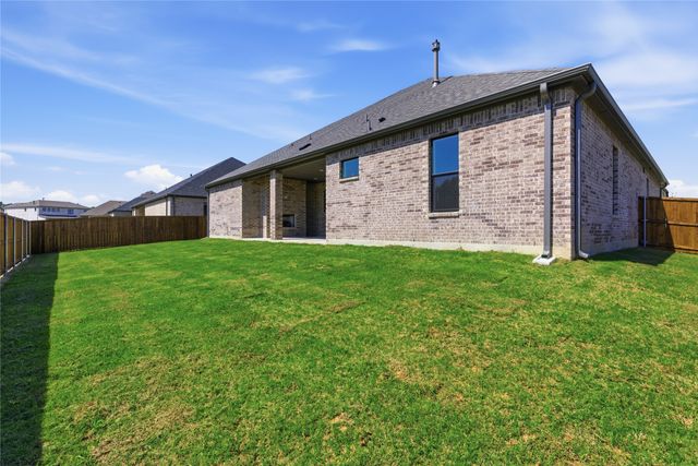 713 Anne Road, Van Alstyne, TX 75495