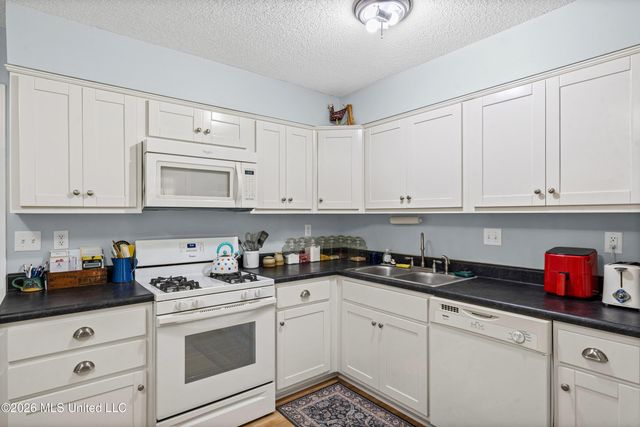 4227 Highgate Drive, Horn Lake, MS 38637