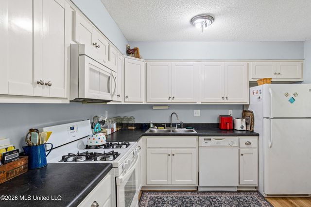 4227 Highgate Drive, Horn Lake, MS 38637
