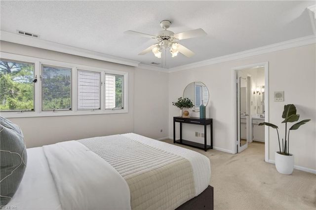 3925 Ocean Cut LN, Virginia Beach, VA 23451