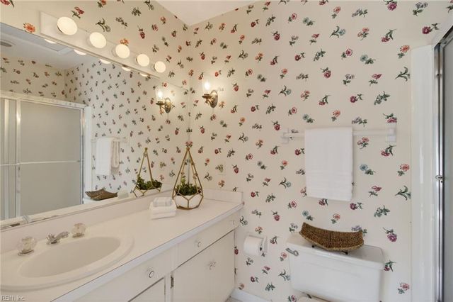3925 Ocean Cut LN, Virginia Beach, VA 23451