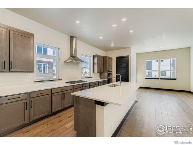 1768 Peak Loop, Broomfield, CO 80023