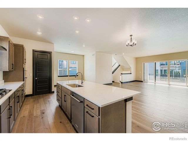 1768 Peak Loop, Broomfield, CO 80023