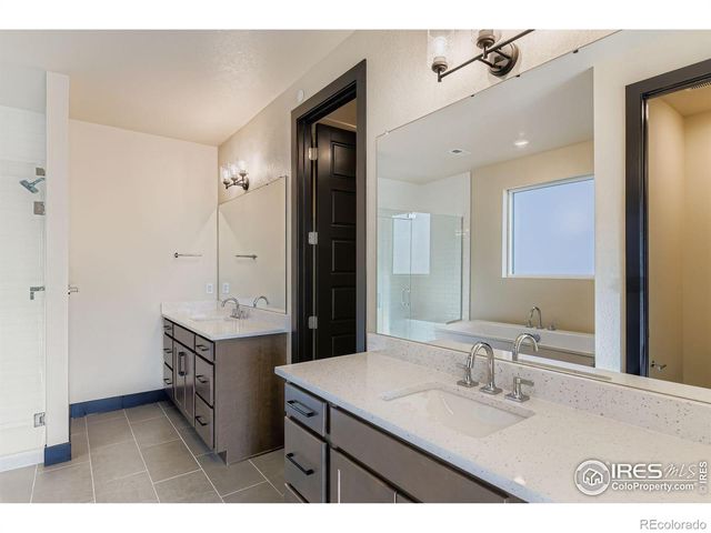 1768 Peak Loop, Broomfield, CO 80023