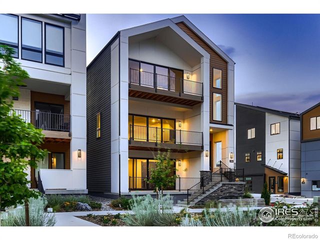 1768 Peak Loop, Broomfield, CO 80023