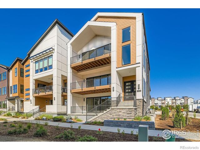 1768 Peak Loop, Broomfield, CO 80023