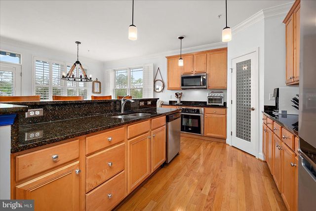 10317 QUARTER DECK LN, Berlin, MD 21811