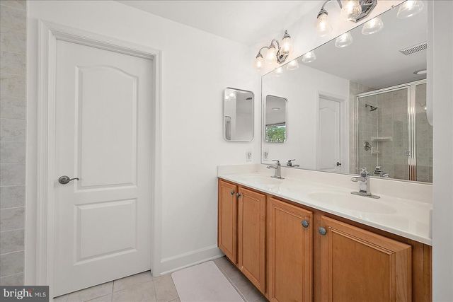 10317 QUARTER DECK LN, Berlin, MD 21811