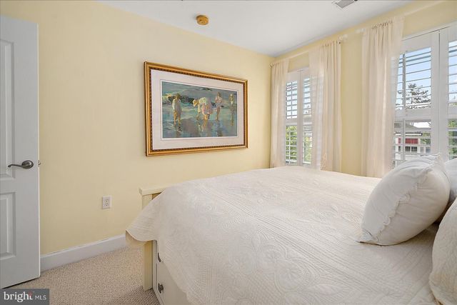 10317 QUARTER DECK LN, Berlin, MD 21811