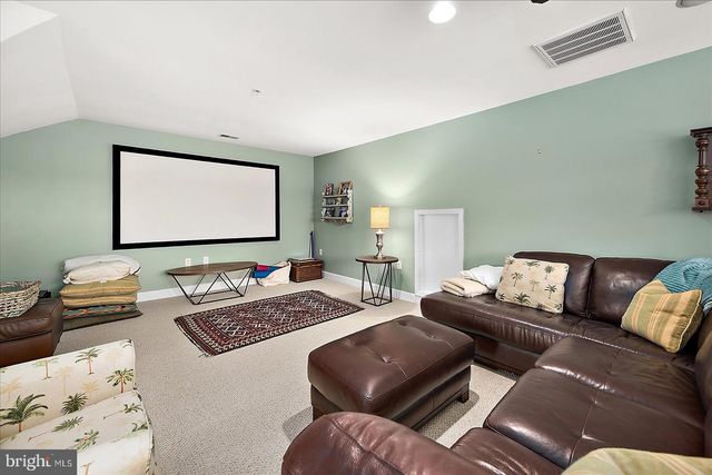 10317 QUARTER DECK LN, Berlin, MD 21811