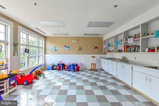 10317 QUARTER DECK LN, Berlin, MD 21811