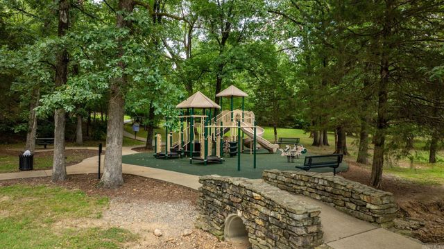 129 Cove Creek Court, Little Rock, AR 72223