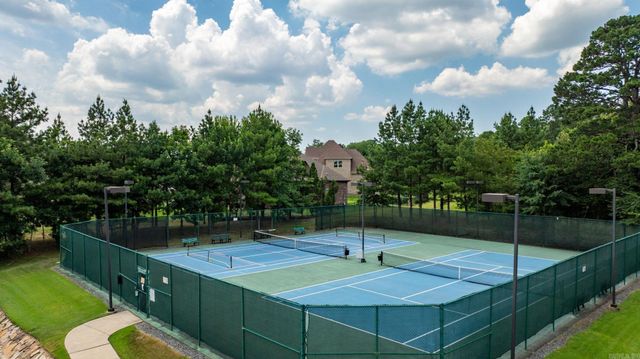 129 Cove Creek Court, Little Rock, AR 72223