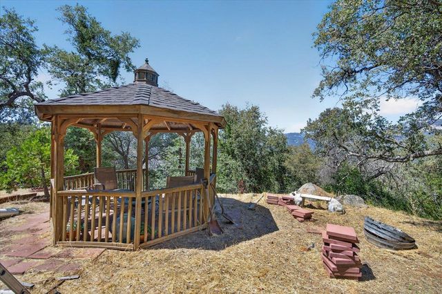 28945 Bonneyview Road, Tollhouse, CA 93667