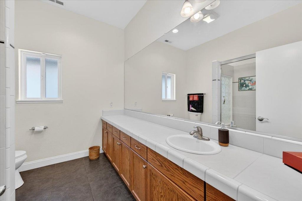 Image 17 of property listing at 28945 Bonneyview Road, Tollhouse, CA 93667