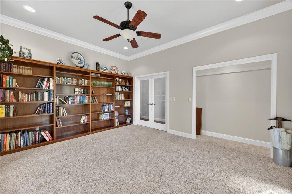 Image 21 of property listing at 28945 Bonneyview Road, Tollhouse, CA 93667