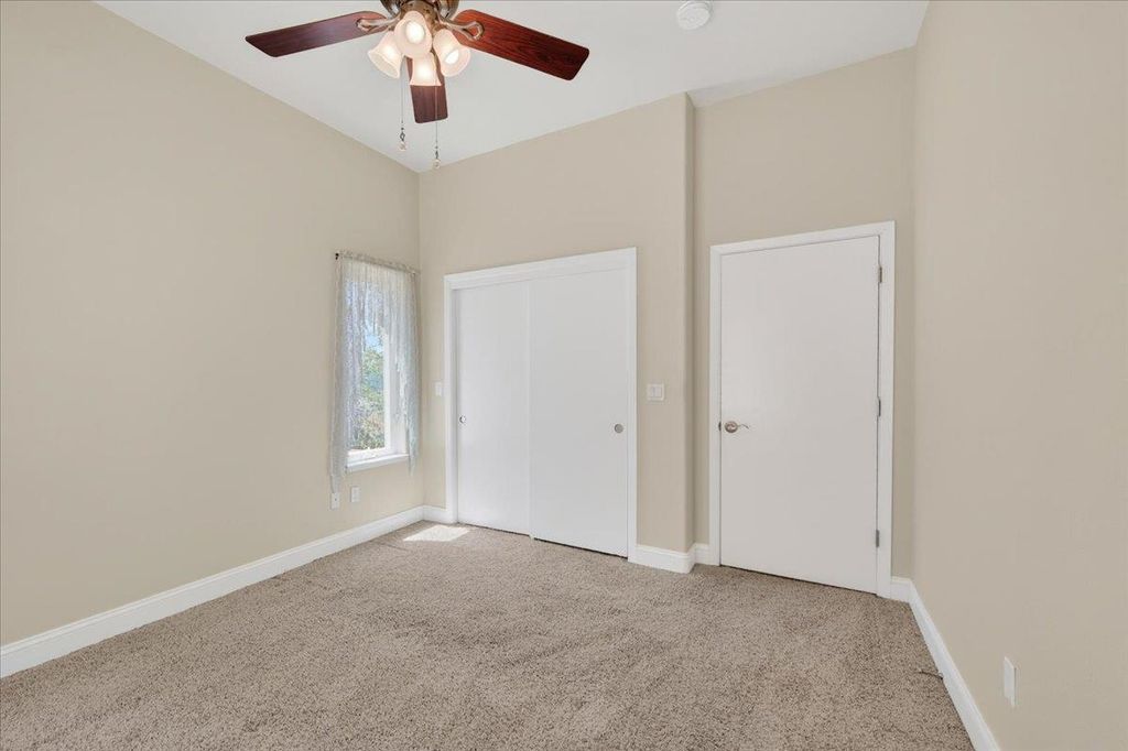 Image 23 of property listing at 28945 Bonneyview Road, Tollhouse, CA 93667
