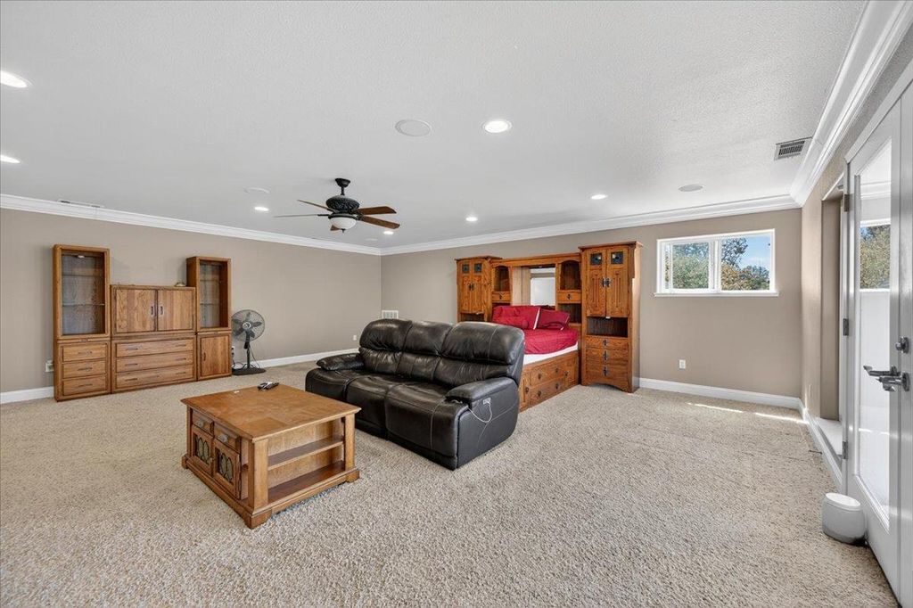 Image 30 of property listing at 28945 Bonneyview Road, Tollhouse, CA 93667