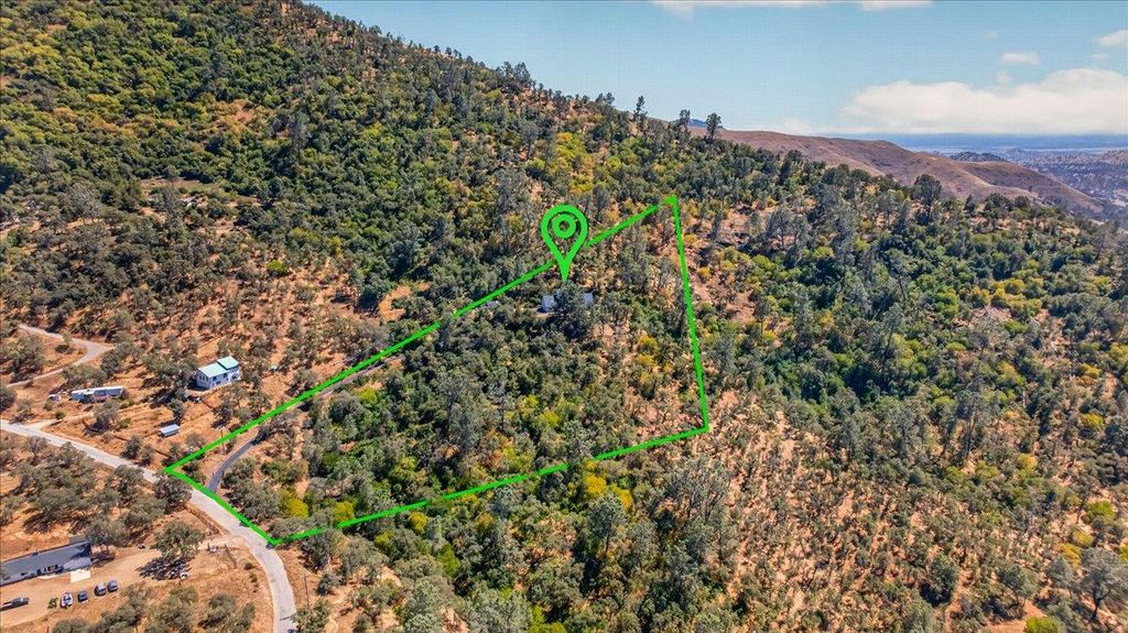Image 46 of property listing at 28945 Bonneyview Road, Tollhouse, CA 93667