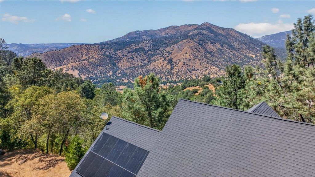 Image 53 of property listing at 28945 Bonneyview Road, Tollhouse, CA 93667