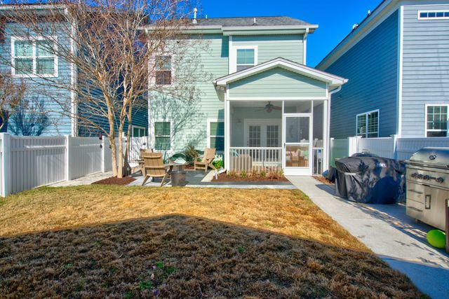 407 Forsythia Avenue, Summerville, SC 29483