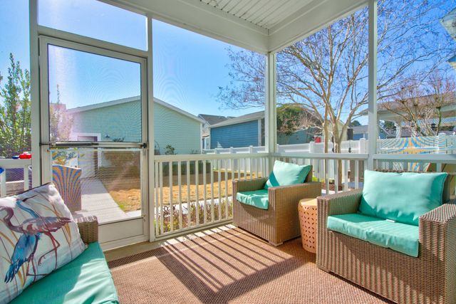 407 Forsythia Avenue, Summerville, SC 29483