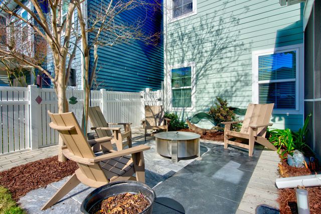 407 Forsythia Avenue, Summerville, SC 29483