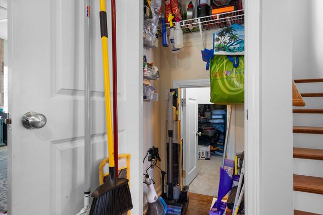 407 Forsythia Avenue, Summerville, SC 29483